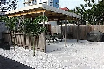 Golden Shores Motel Bilinga