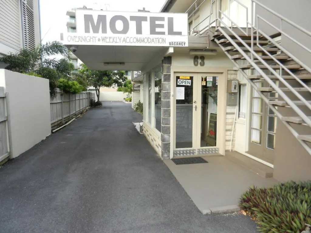 Golden Shores Motel Bilinga