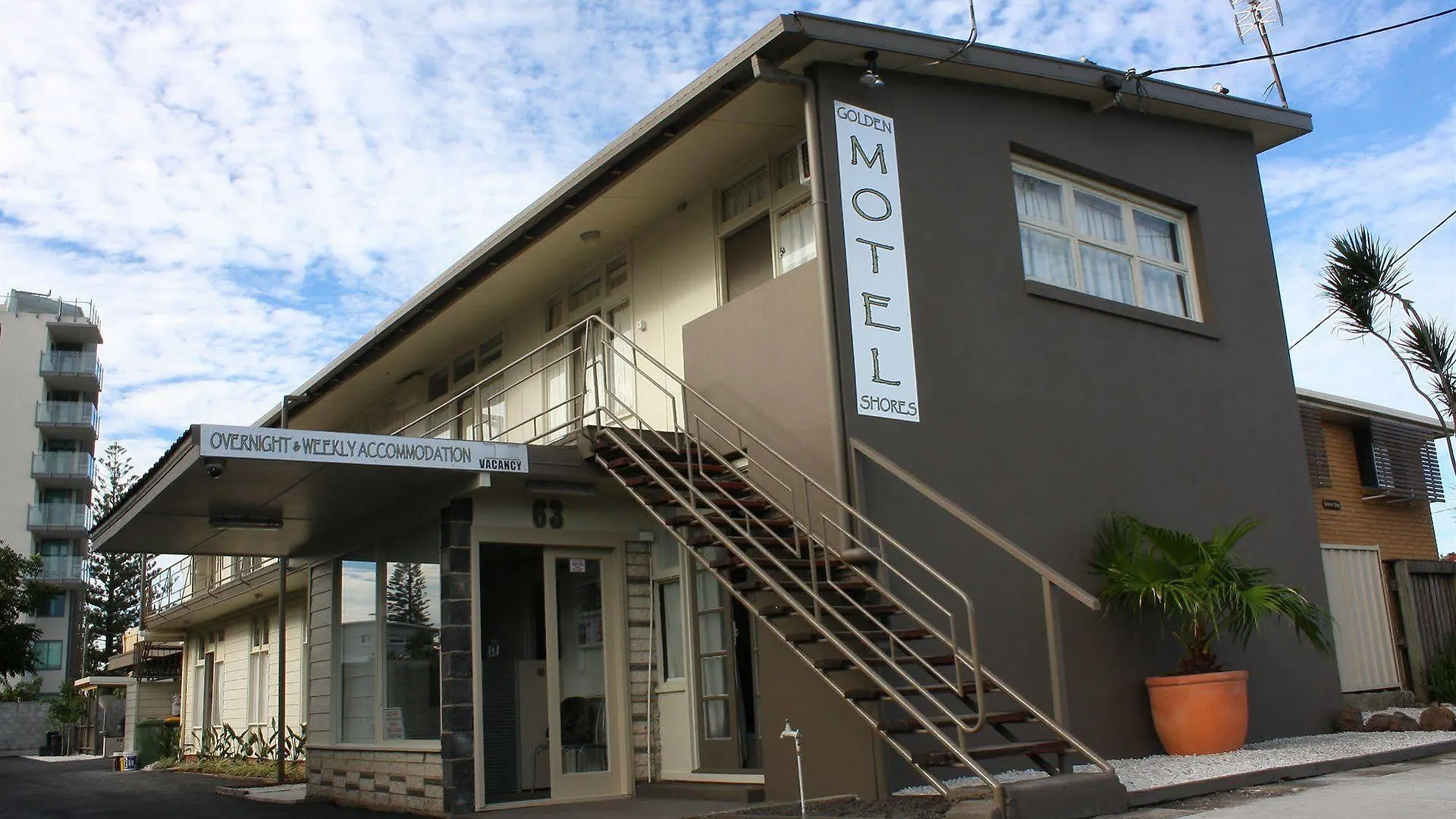 Golden Shores Motel location